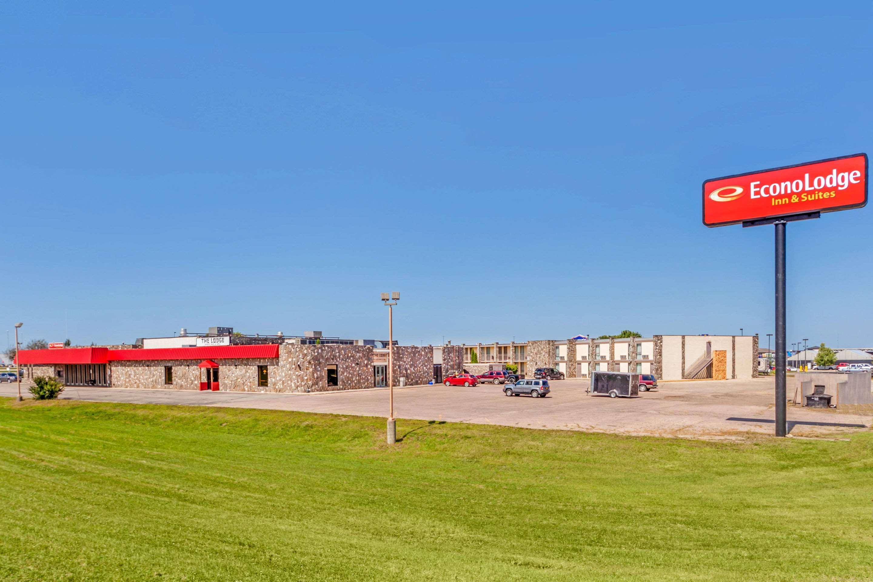 Econo Lodge Inn & Suites Brookings Eksteriør billede