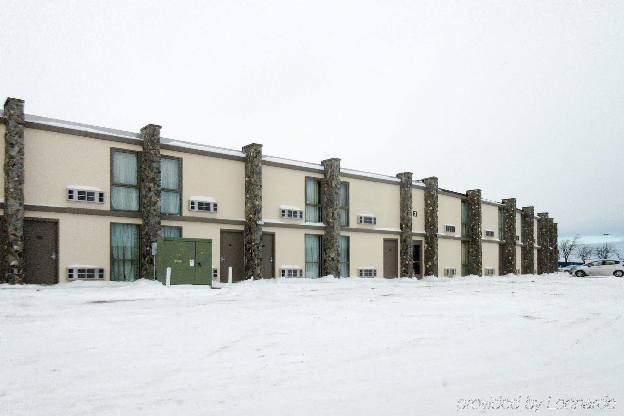 Econo Lodge Inn & Suites Brookings Eksteriør billede