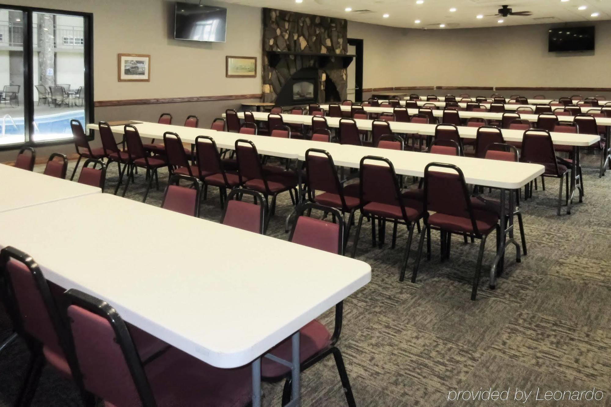 Econo Lodge Inn & Suites Brookings Eksteriør billede